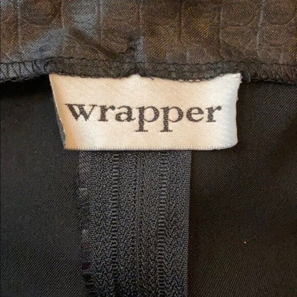 Wrapper Black Faux Crocodile Skin Adjustable Tank - Picture 3 of 4